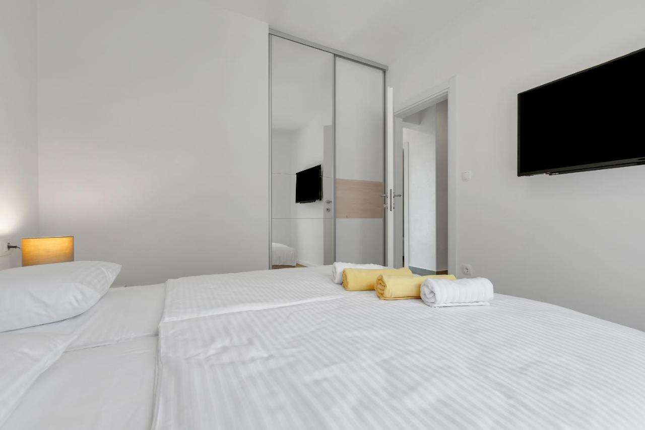 Luxury Apartment Adriasun Free Beach Parking Makarska Esterno foto
